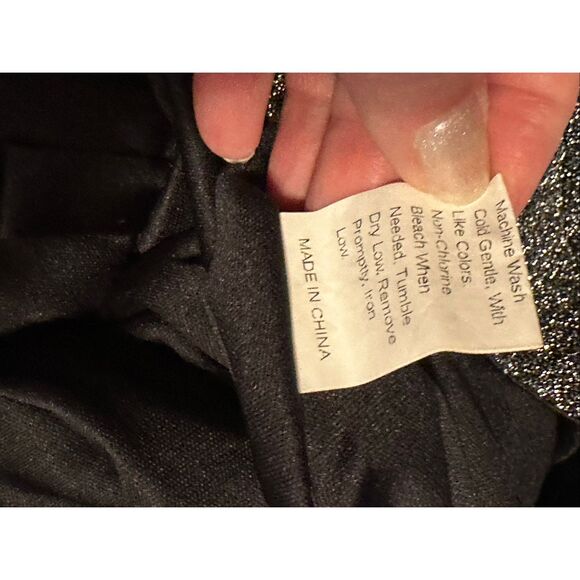 NWOT Women’s SHEIN Medium Elegant Black Glitter Skirt - Picture 4 of 5
